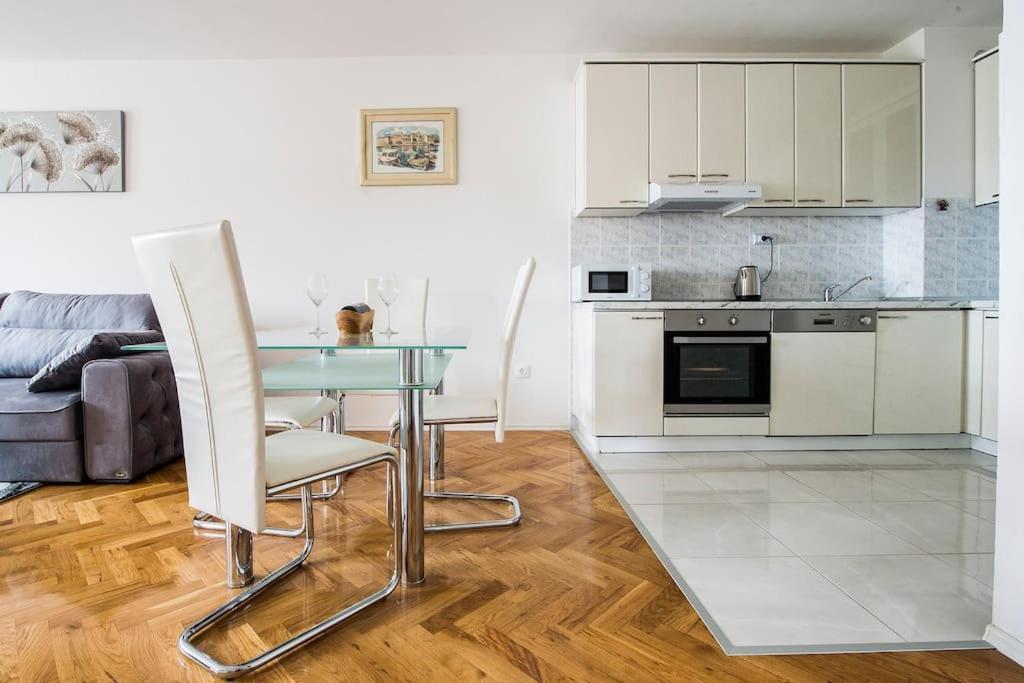 Apartment Jully Podstrana Exterior foto