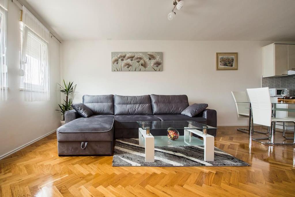 Apartment Jully Podstrana Exterior foto